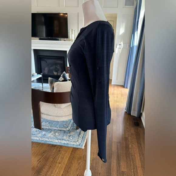 Athleta Women’s Navy Blue Pacifica Wrap Front Top Size xxs  NWT - Picture 7 of 14